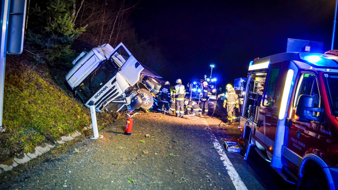 Schwerer LKW-Unfall auf der A2 bei Mooskirchen!