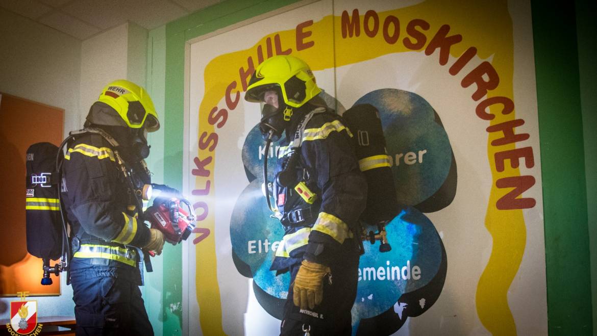 Übung: Alarm in der Schule!