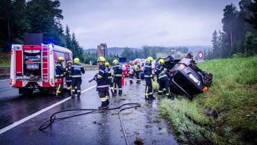 Vier Verletze bei Unfall auf A2!