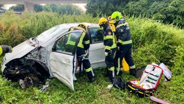 Fahrzeugüberschlag – schwerer Verkehrsunfall auf der A2