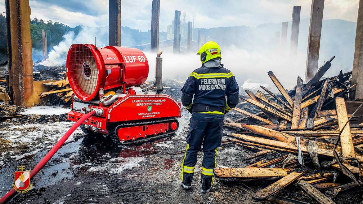 Großbrand in Wernersdorf (DL) – LUF Einsatz!