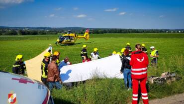 Schwerer Motorradunfall forderte drei Schwerverletzte!