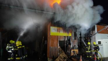 Großbrand im Mooskirchner Ortsteil Stögersdorf